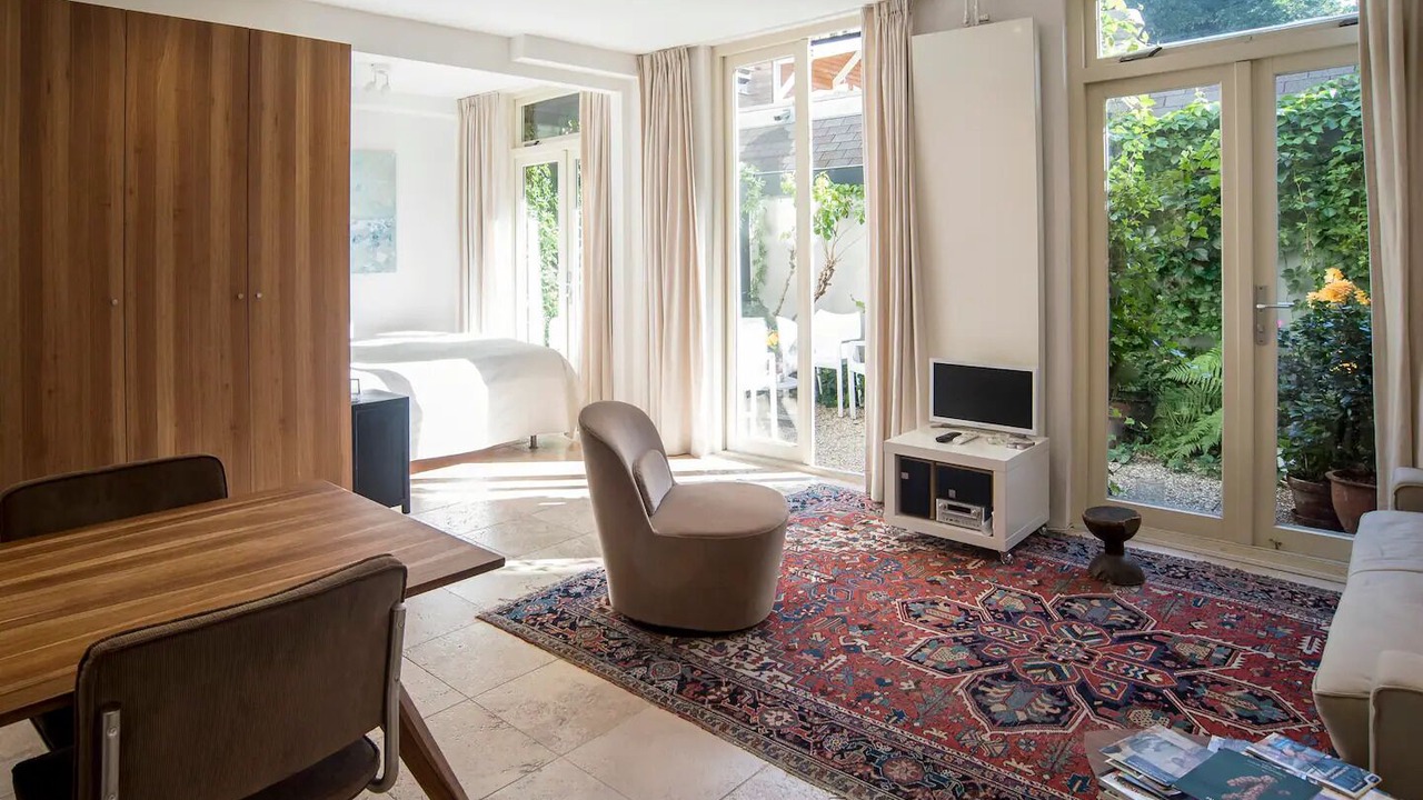 Photo of Bedroom in Amsterdam City Centre