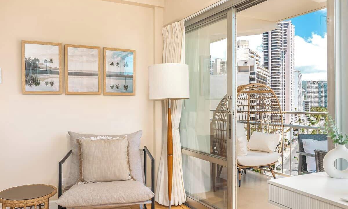 Photo of Bedroom in Waikiki