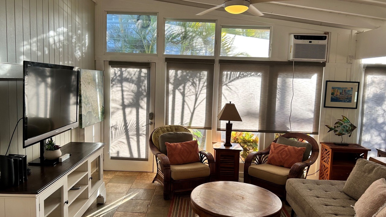Photo of Livingroom in Mokuleia