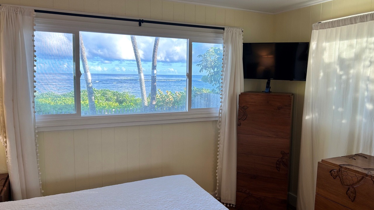 Photo of Bedroom in Mokuleia