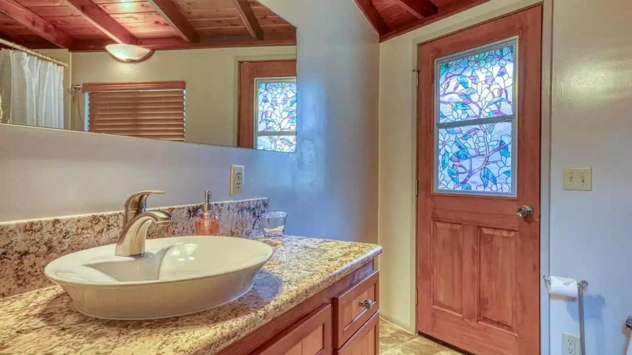 Photo of Bathroom in Keaau