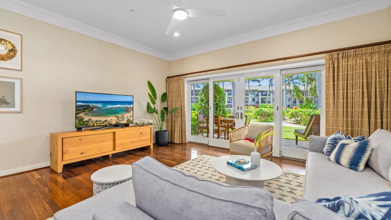 Photo of Livingroom in Kahuku