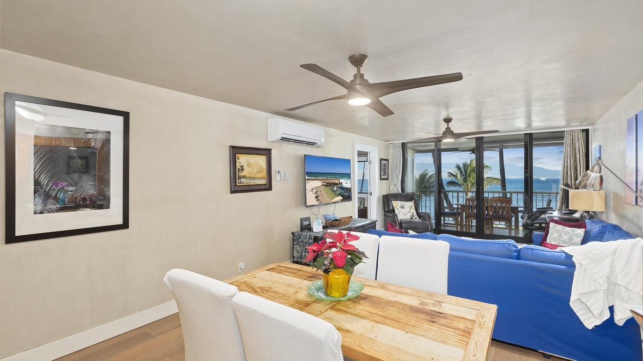 Photo of Livingroom in Maalaea
