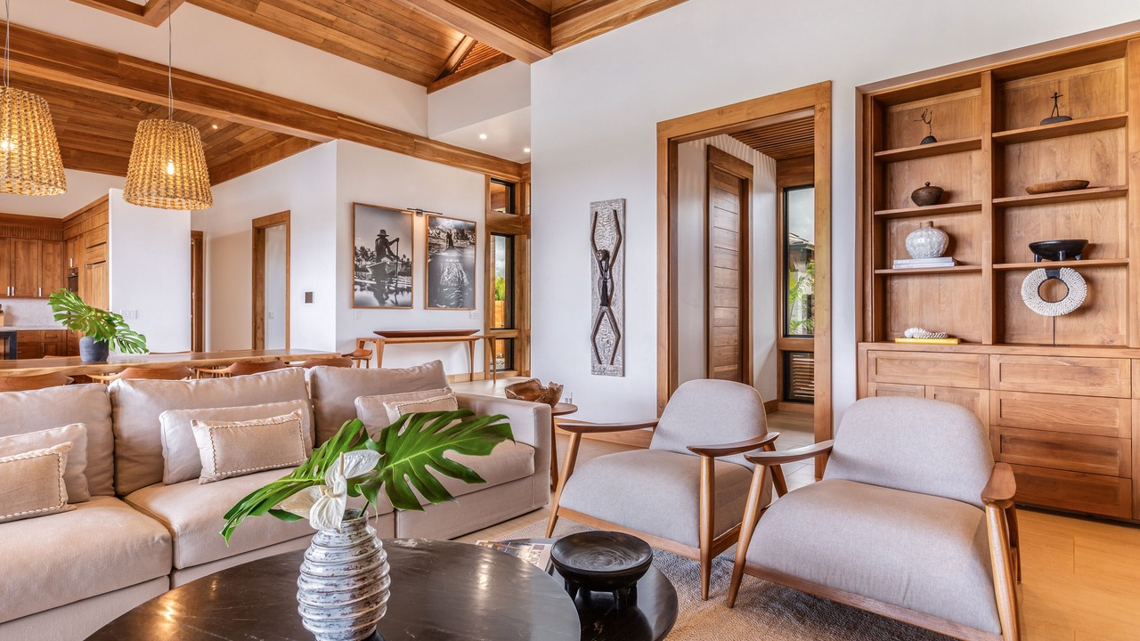 Photo of Livingroom in Poipu