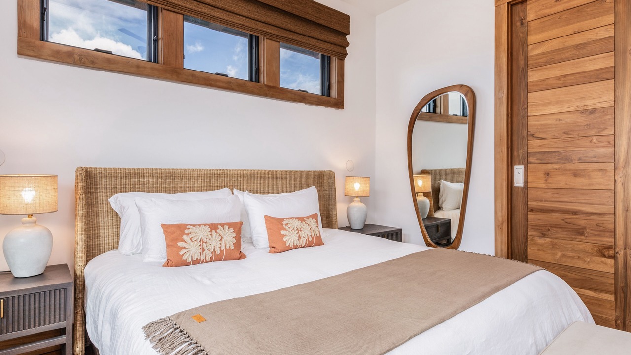 Photo of Bedroom in Poipu