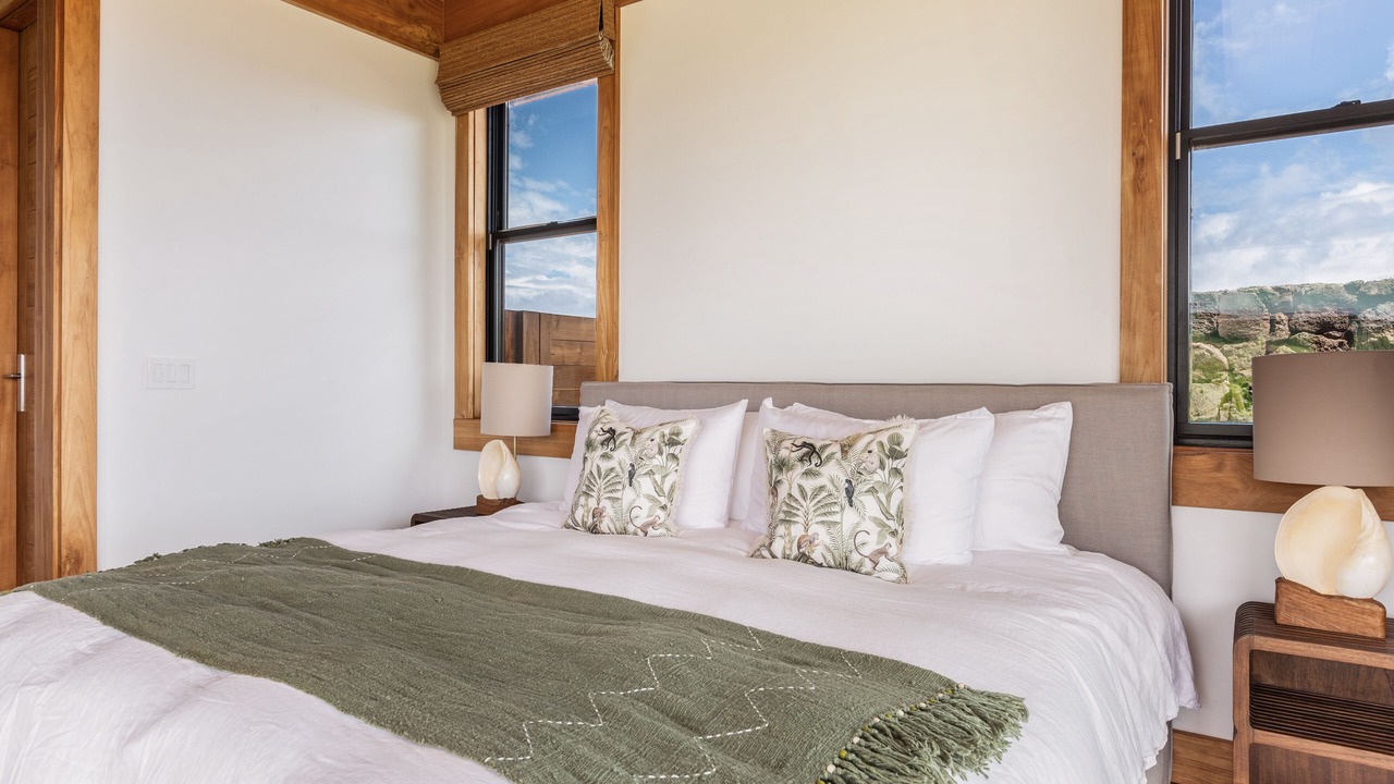 Photo of Bedroom in Poipu