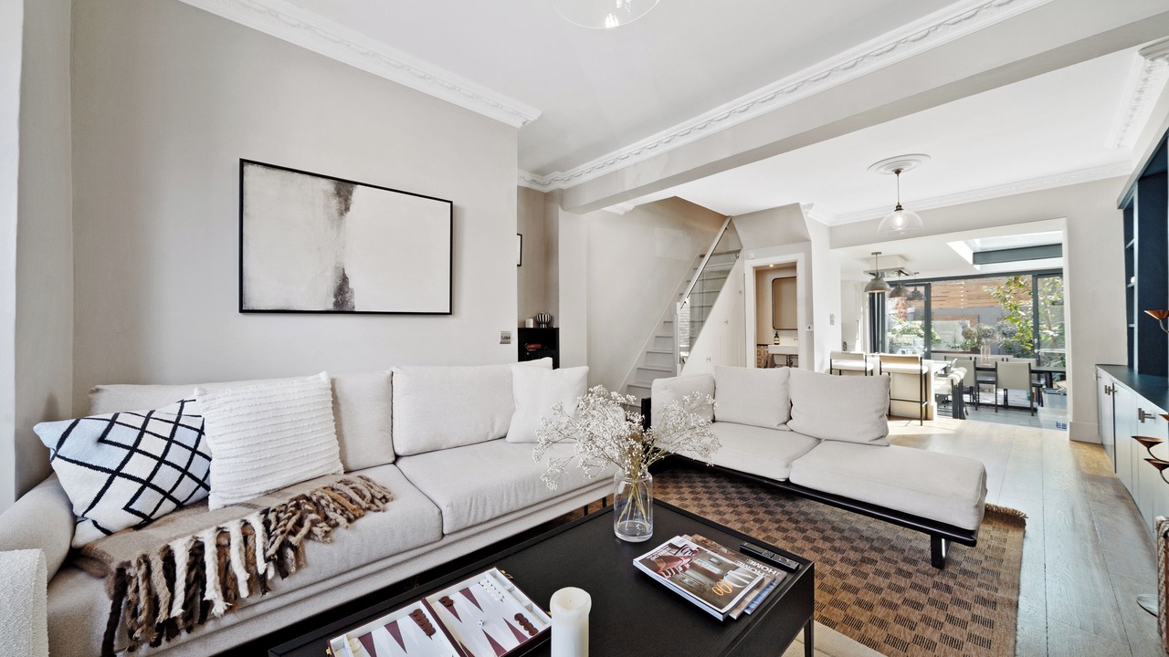 Photo of Livingroom in St. Mary's Park