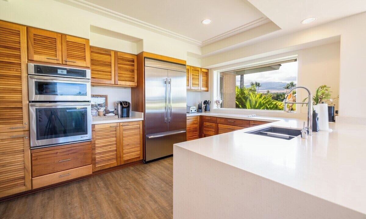 Photo of Kitchen in Kaupulehu