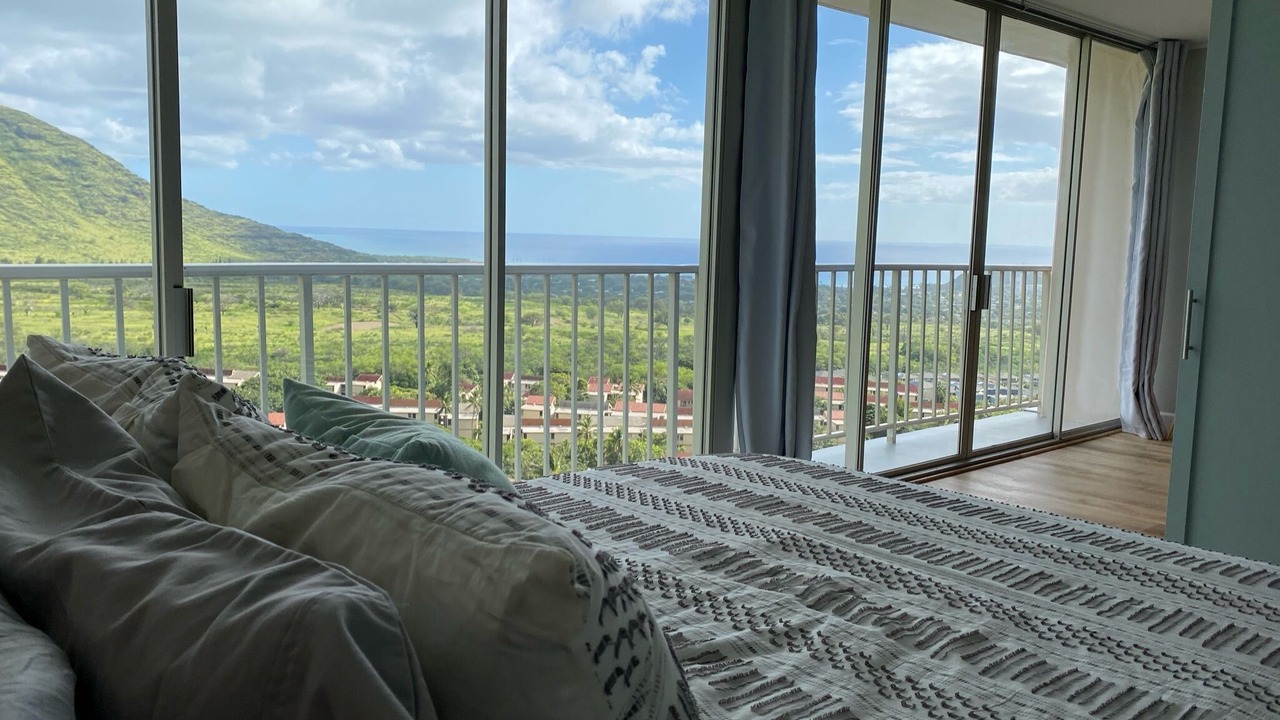 Photo of Others in Makaha