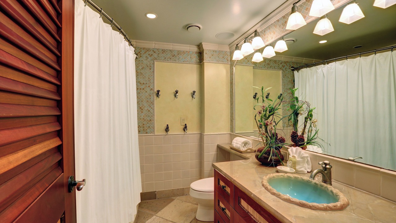 Photo of Bathroom in Wailea