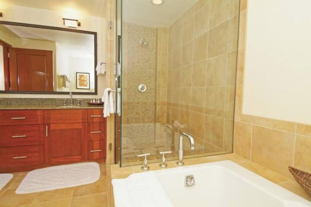Photo of Bathroom in Lihue