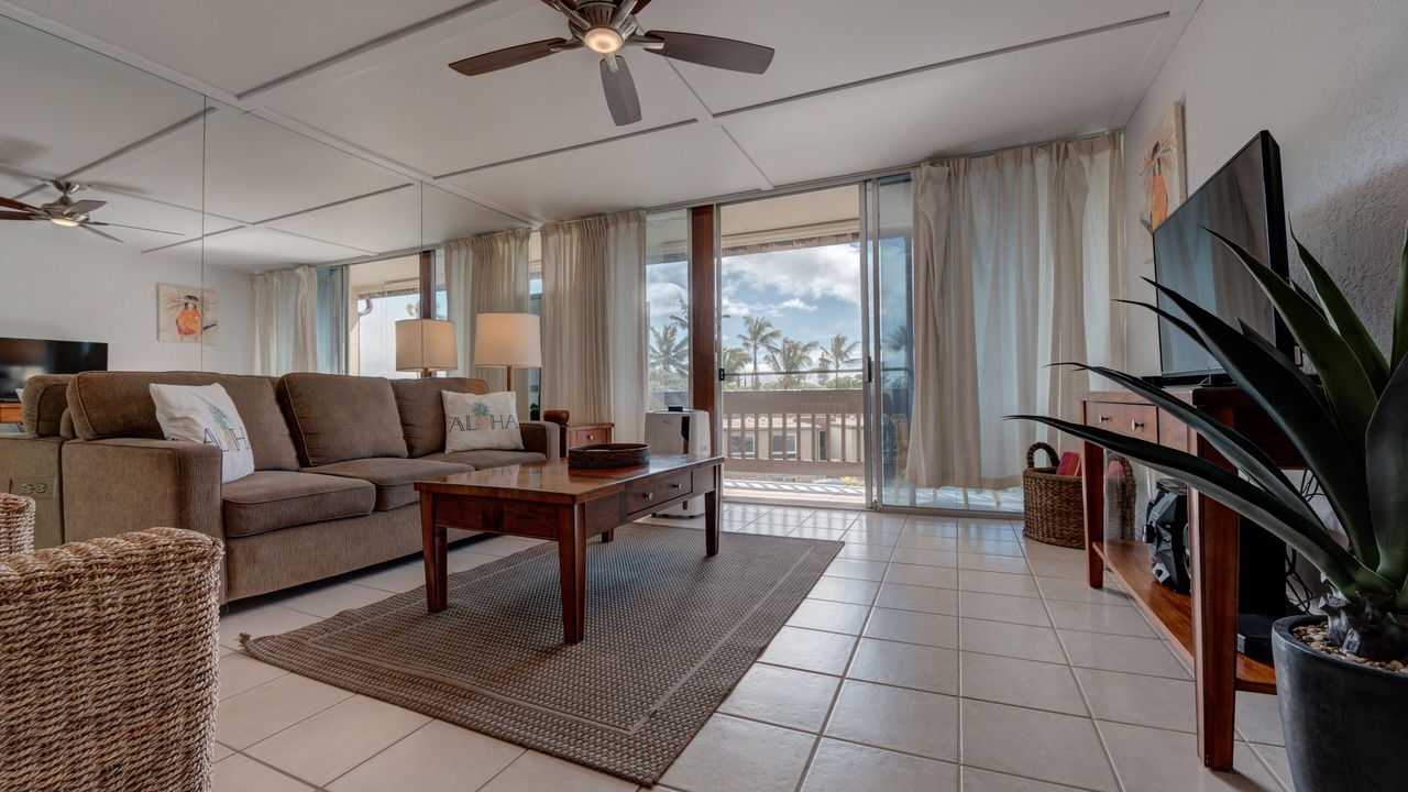 Photo of Livingroom in Napili