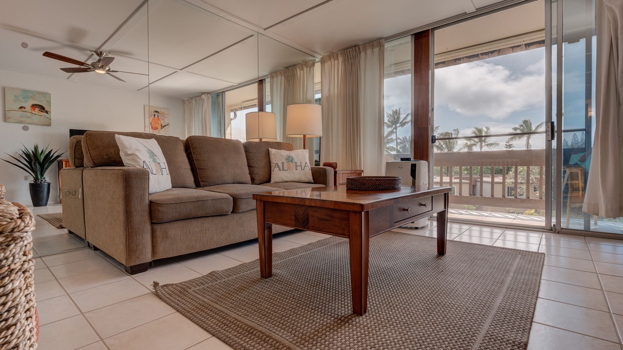 Photo of Livingroom in Napili