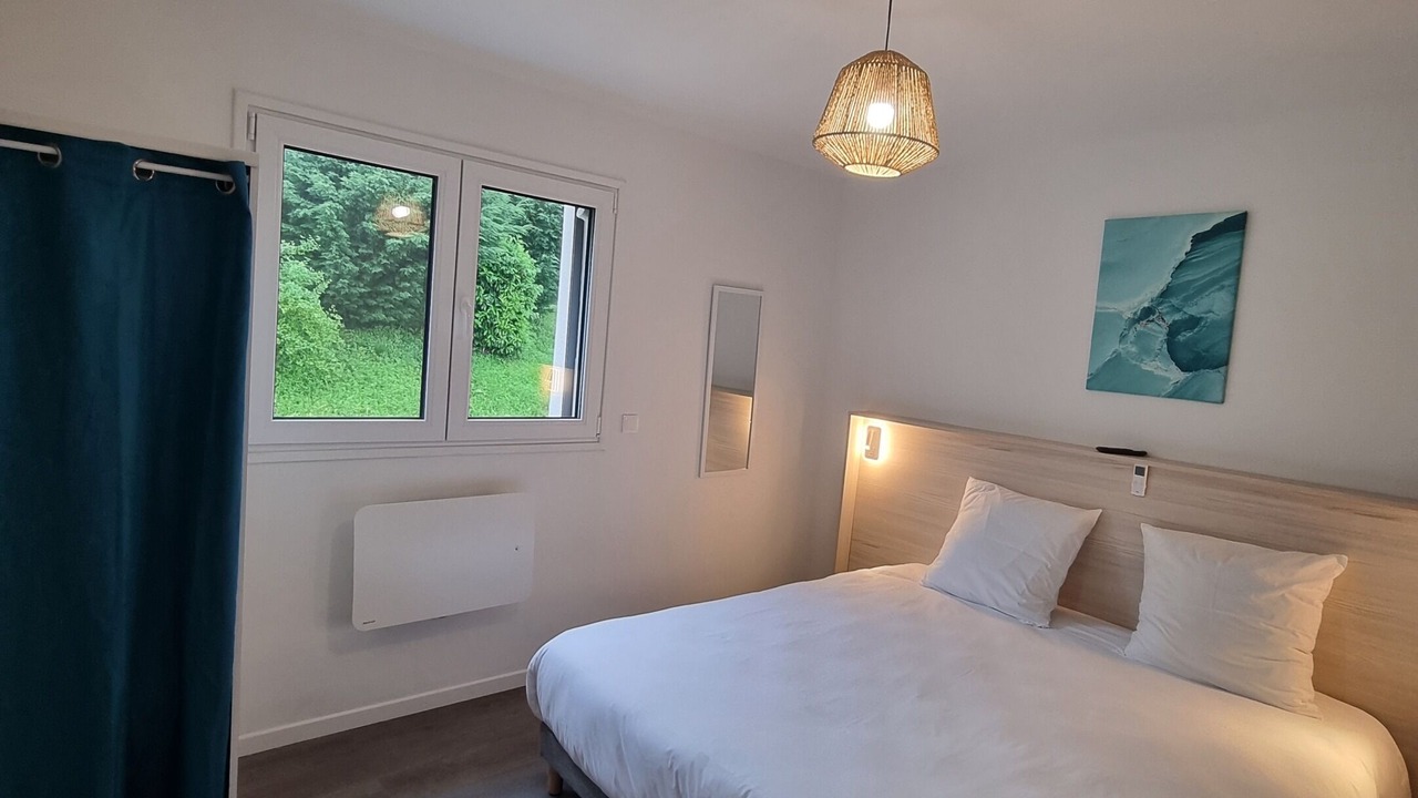 Photo of Bedroom in Aix-les-Bains