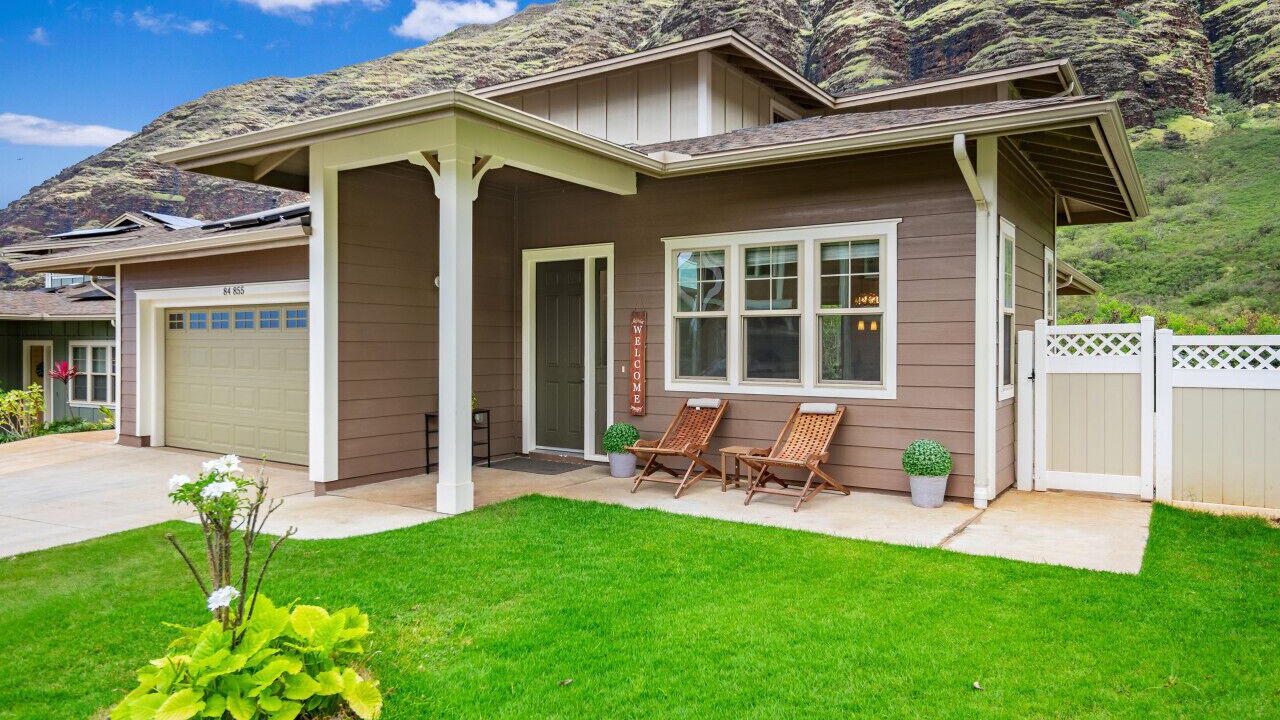 Photo of Outdoor in Makaha Valley