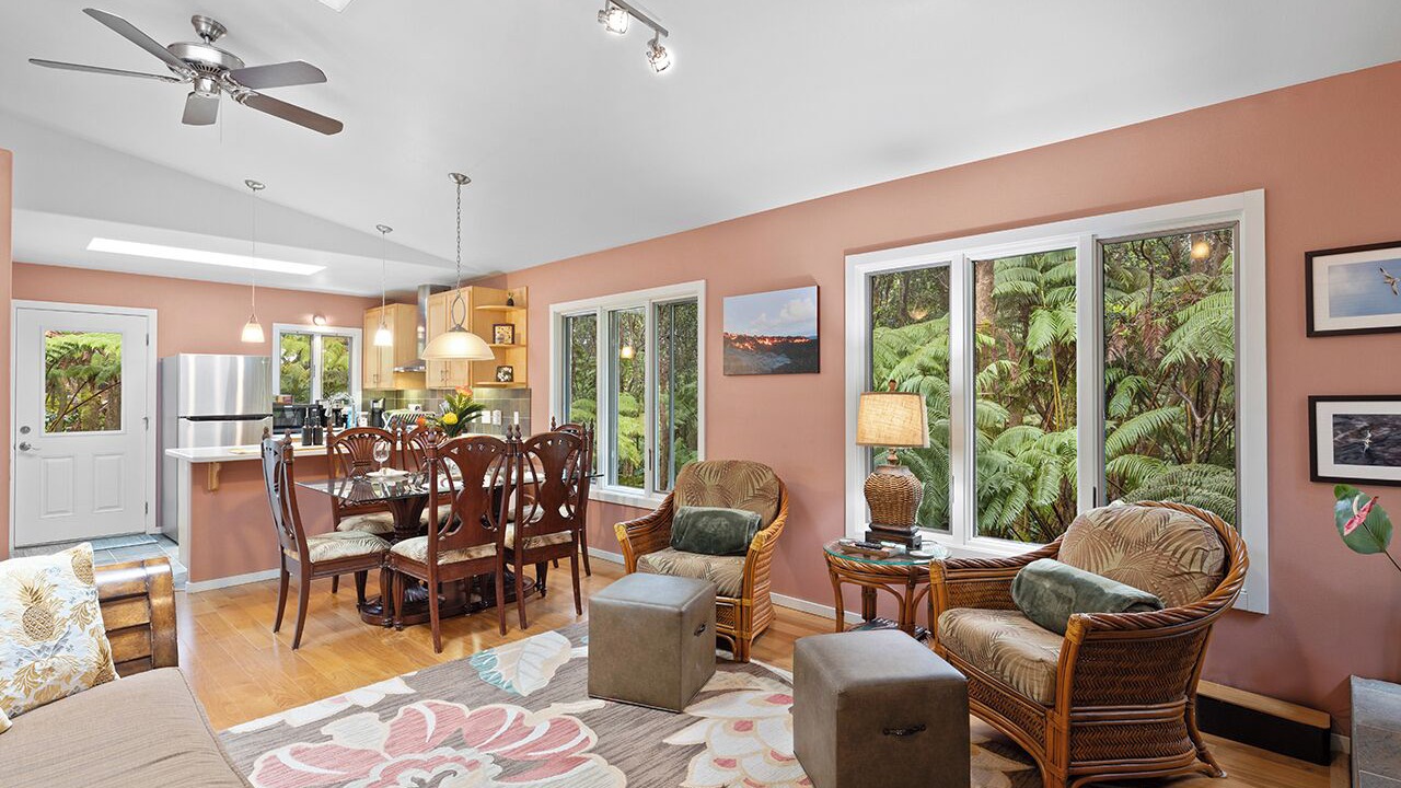 Photo of Livingroom in Volcano