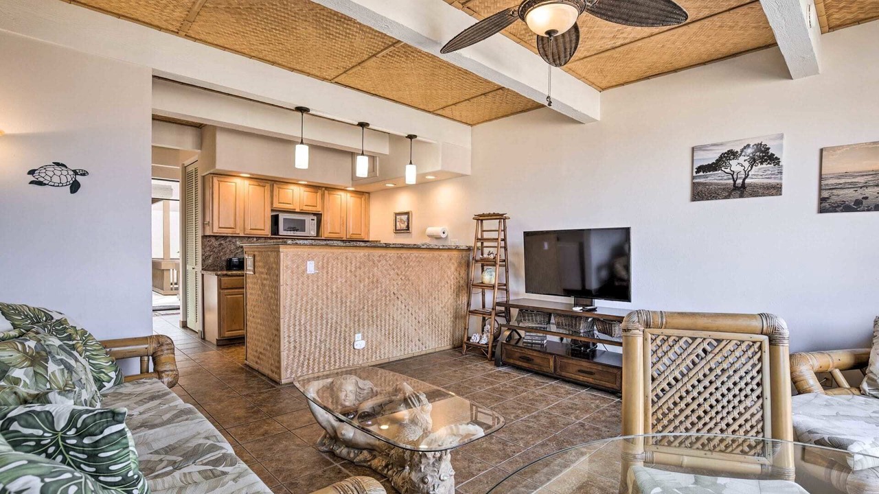 Photo of Livingroom in Historic Kailua Village