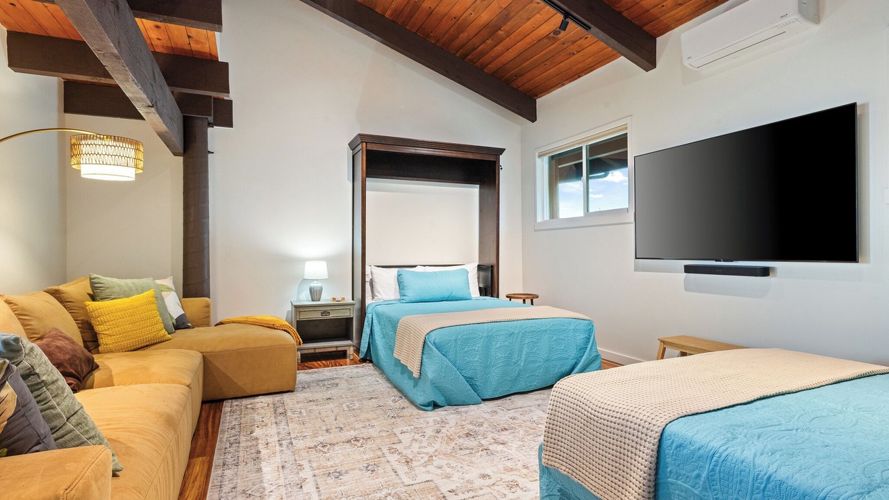 Photo of Bedroom in Kawela Bay