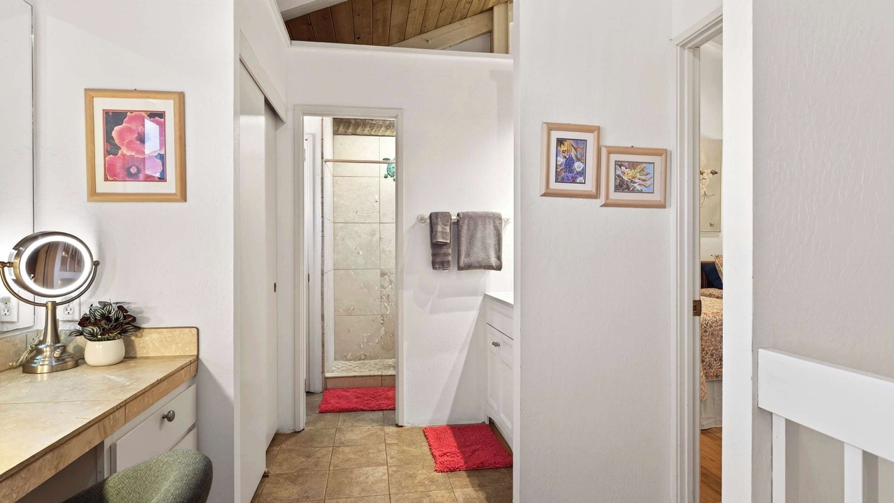 Photo of Bathroom in Waikoloa Village