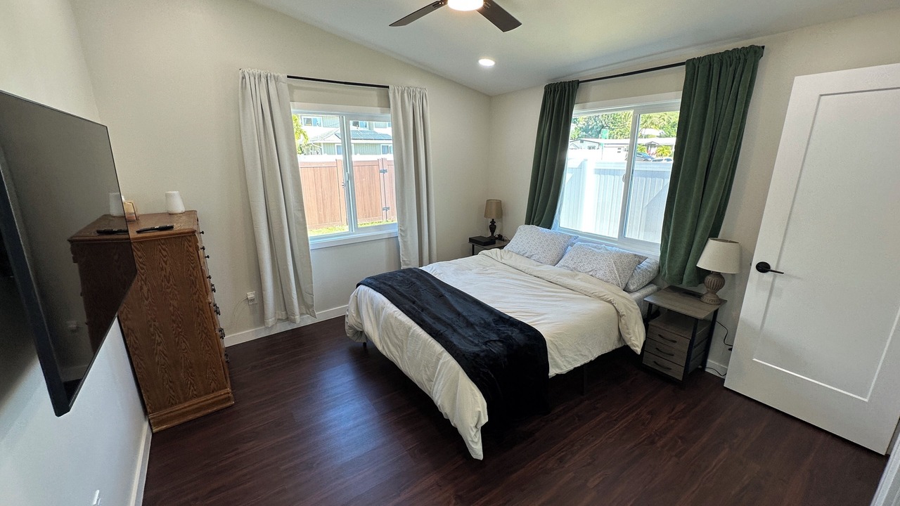 Photo of Bedroom in Kailua