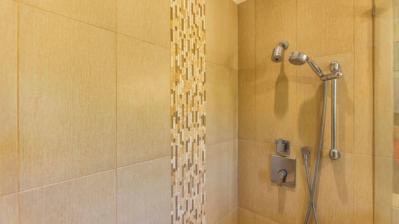 Photo of Bathroom in Kahana