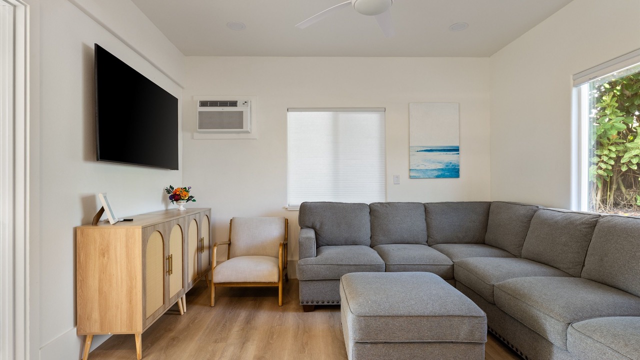 Photo of Livingroom in Laie