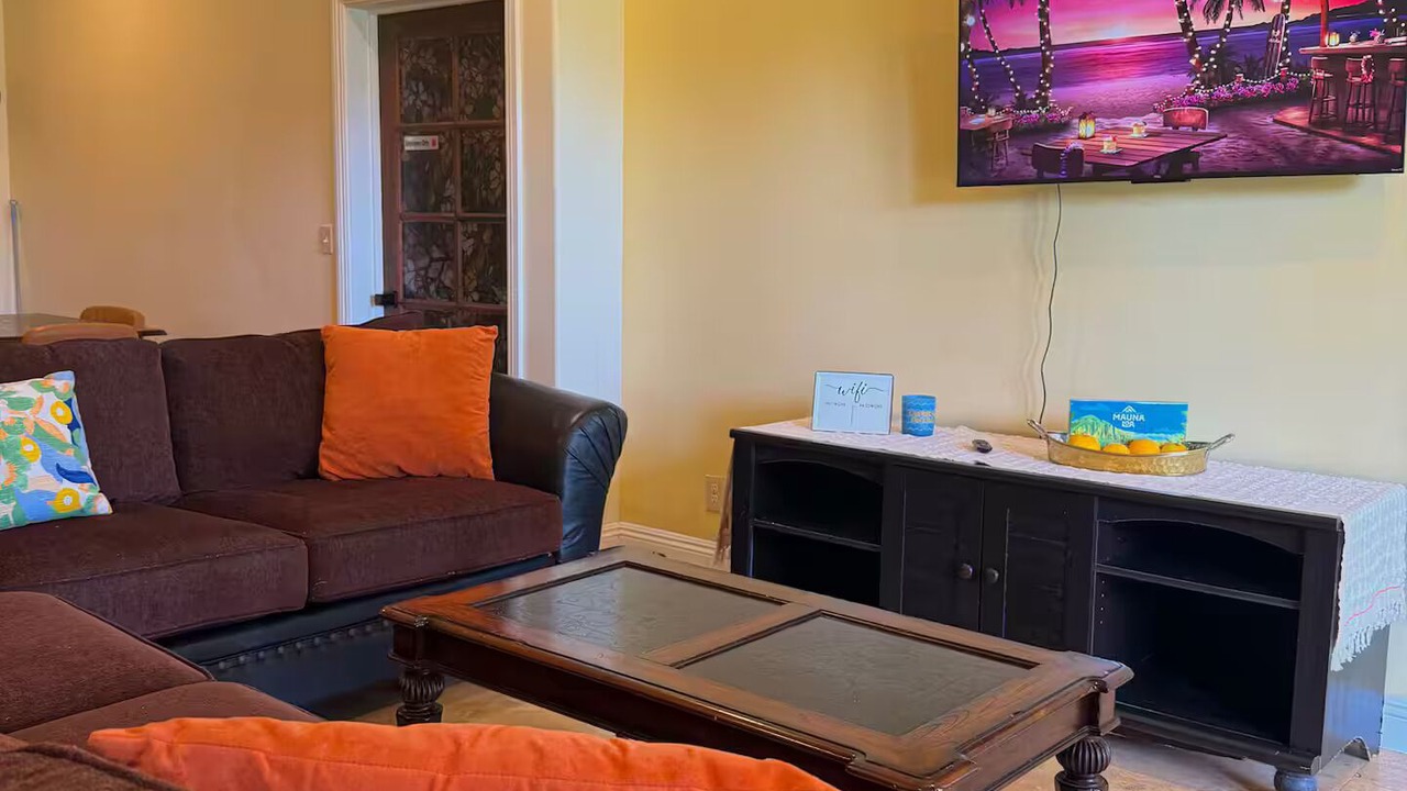 Photo of Livingroom in Hakalau