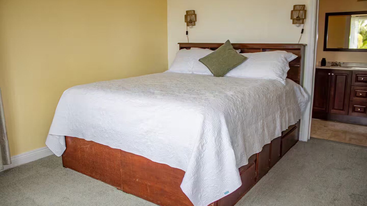 Photo of Bedroom in Hakalau