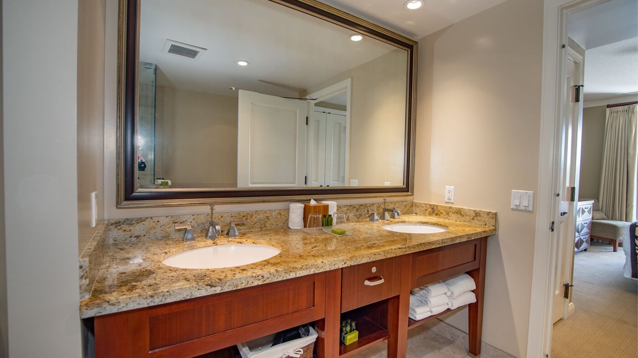 Photo of Bathroom in Honokowai