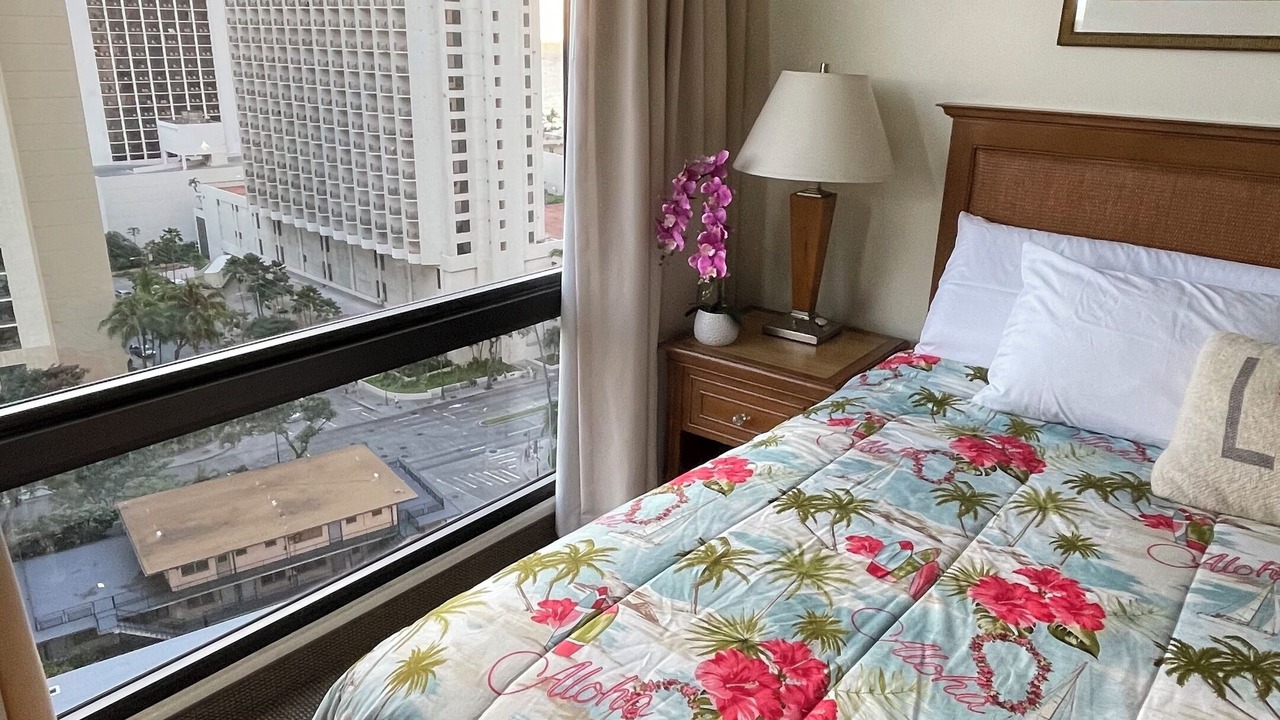 Photo of Bedroom in Waikiki