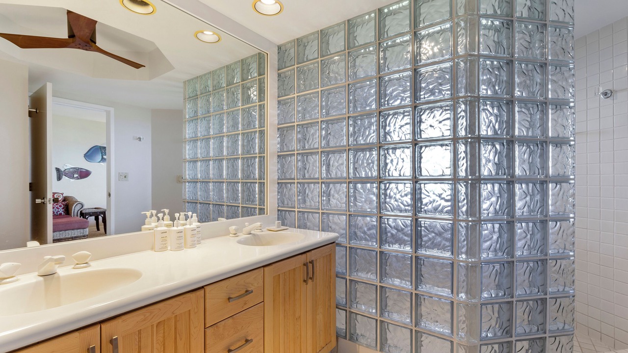 Photo of Bathroom in Wailea