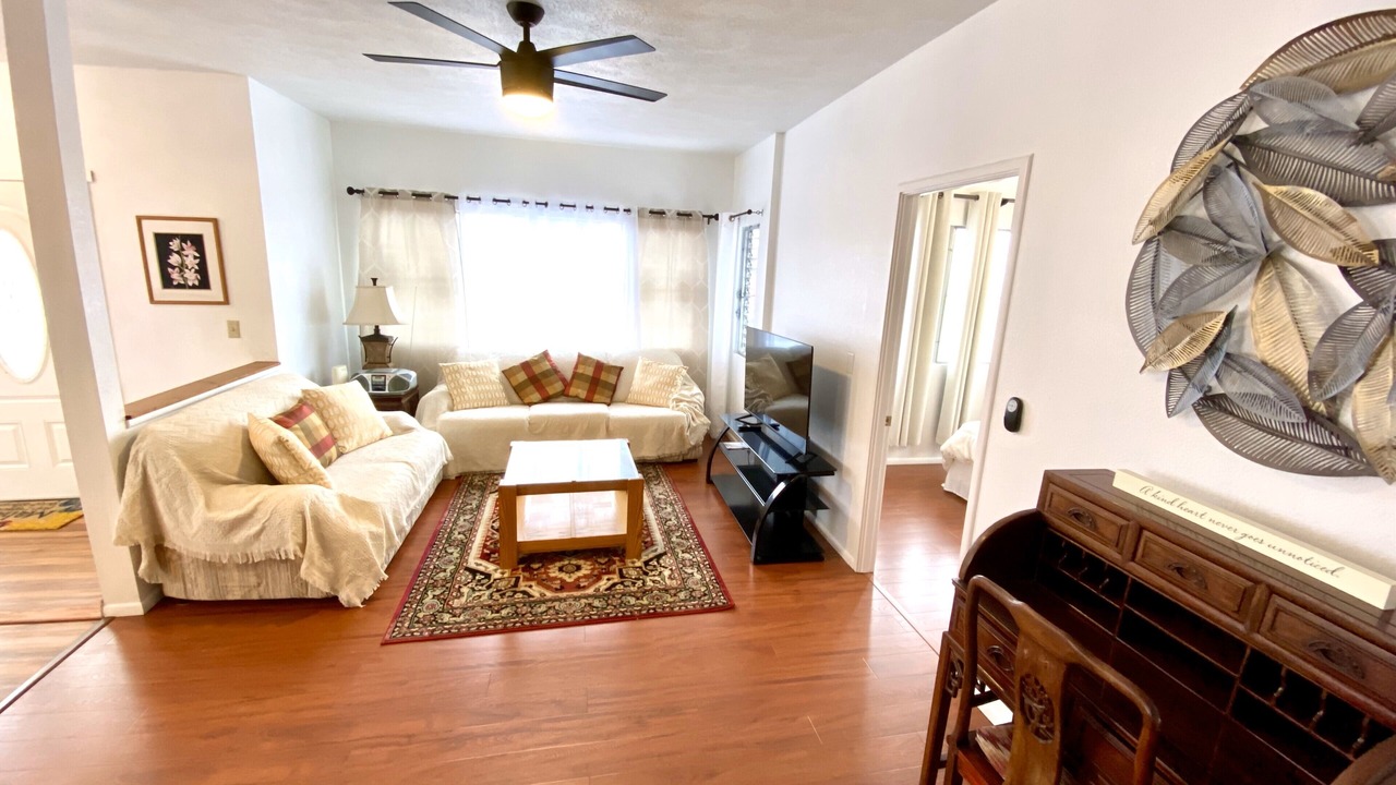 Photo of Livingroom in Hilo