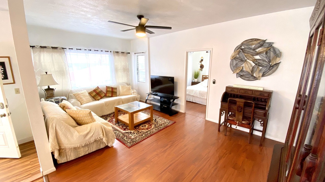 Photo of Livingroom in Hilo