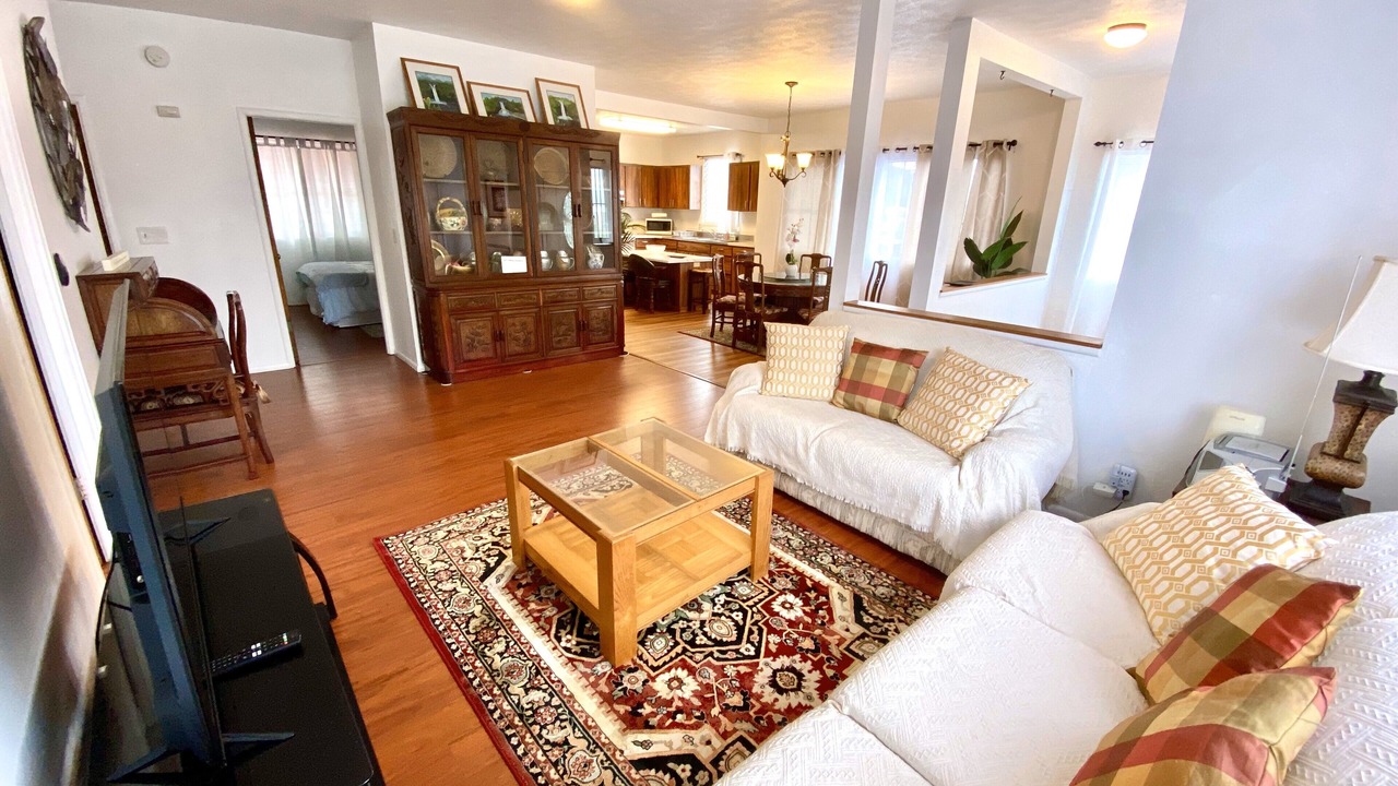 Photo of Livingroom in Hilo