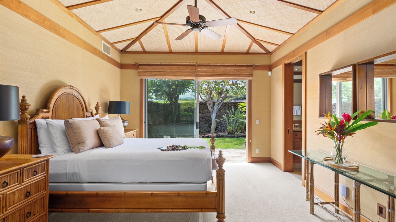 Photo of Bedroom in Kaupulehu