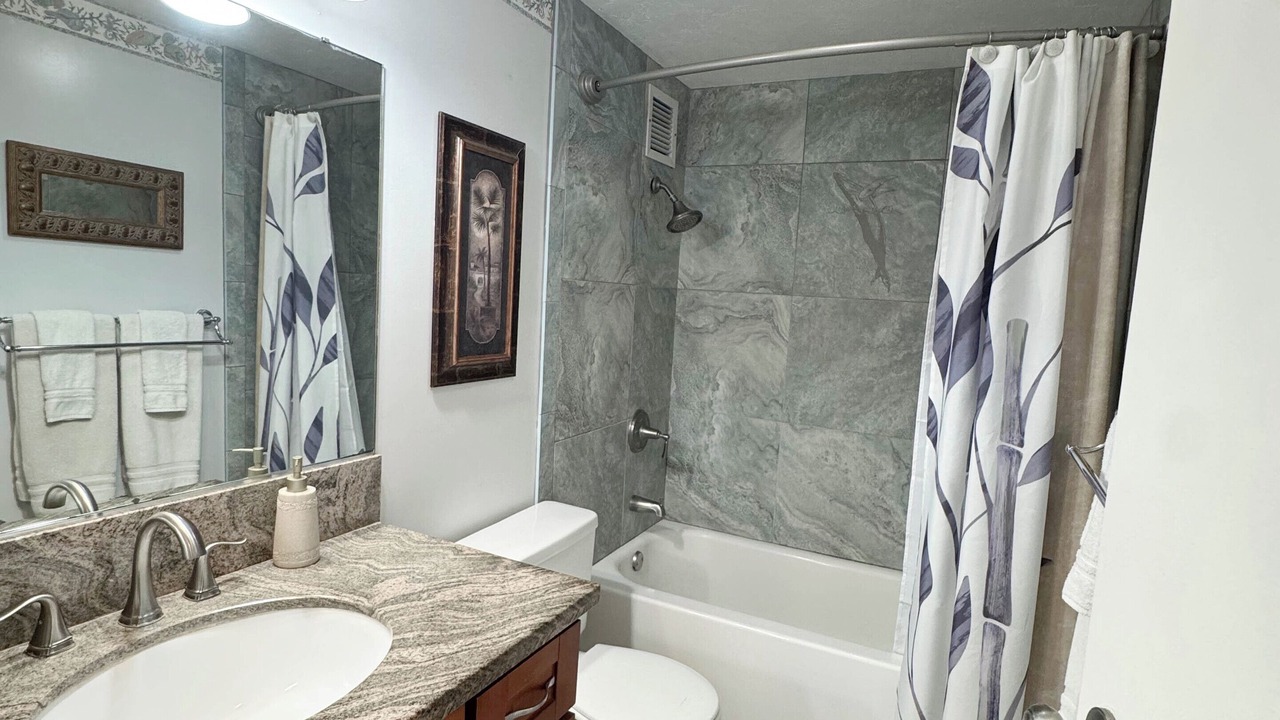 Photo of Bathroom in Kihei