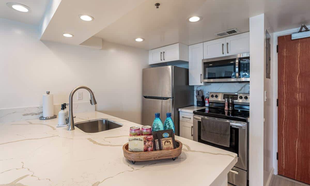 Photo of Kitchen in Waikiki