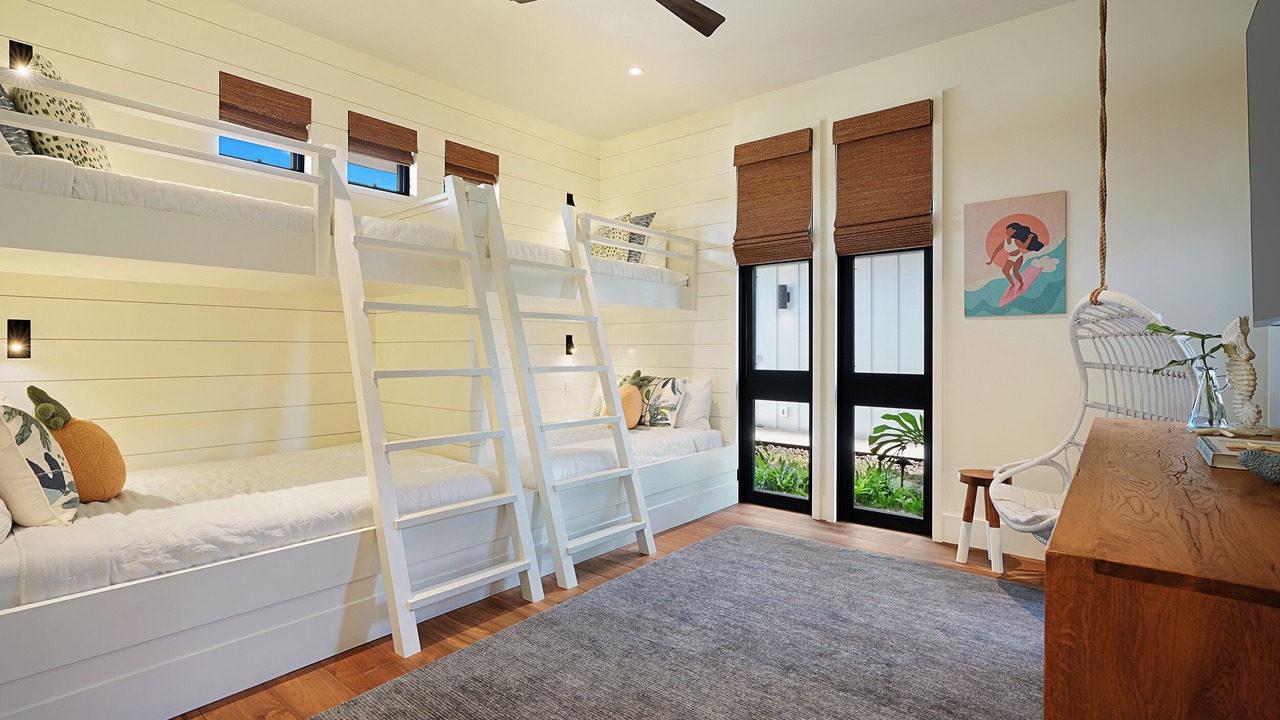 Photo of Bedroom in Poipu