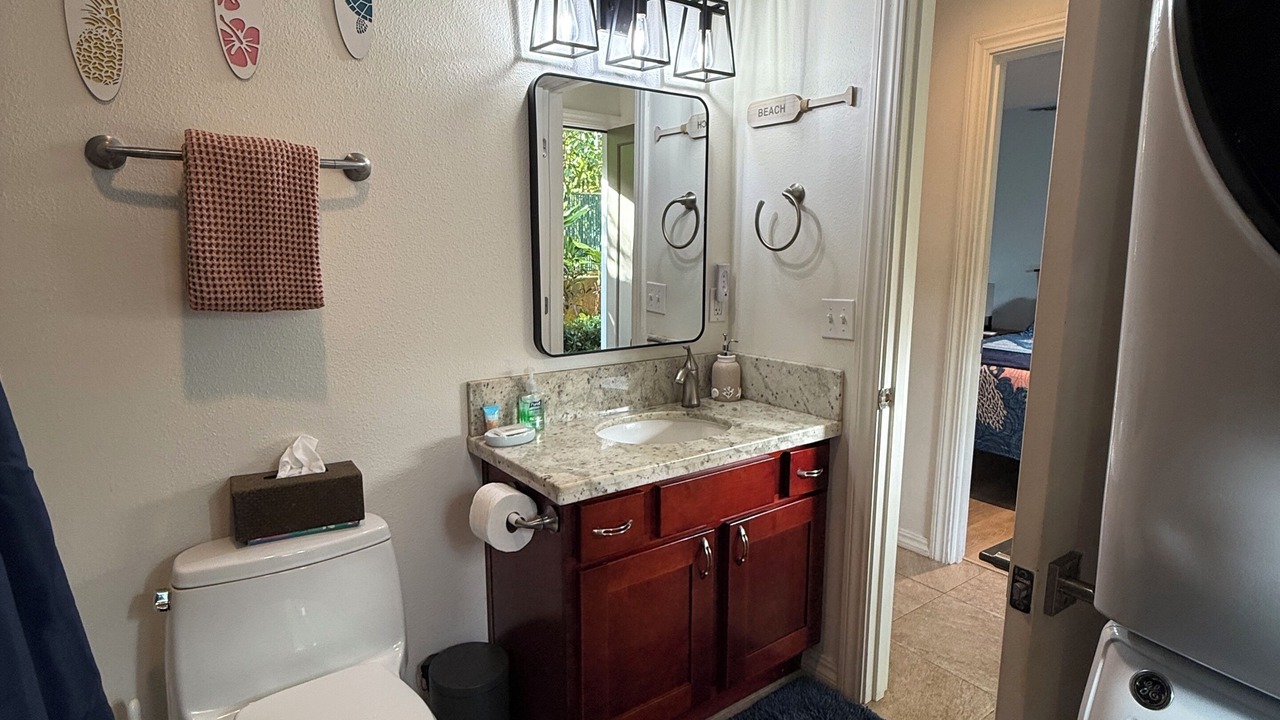 Photo of Bathroom in Wailua
