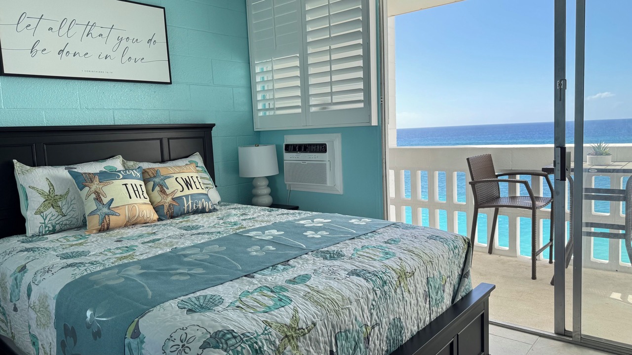 Photo of Bedroom in Makaha