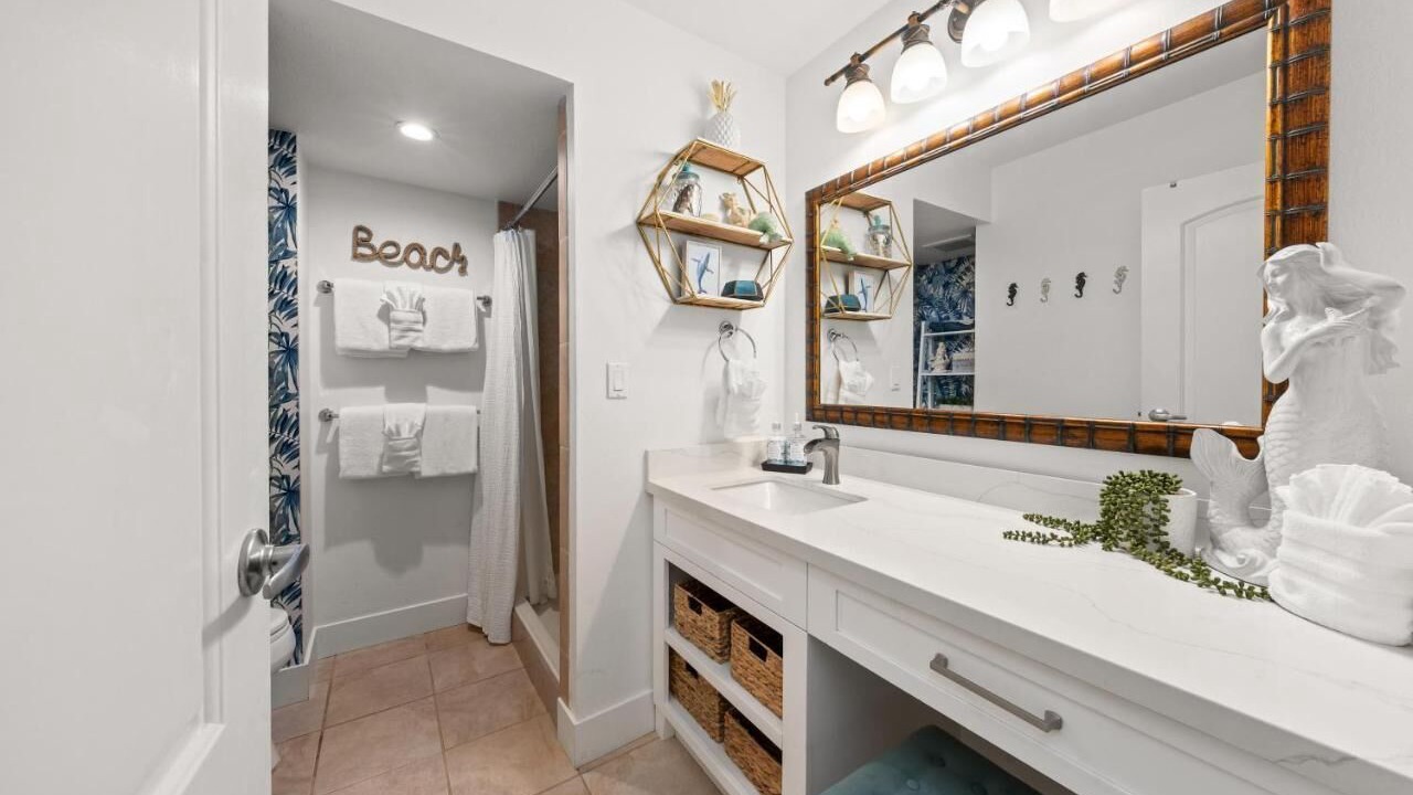 Photo of Bathroom in Honokowai