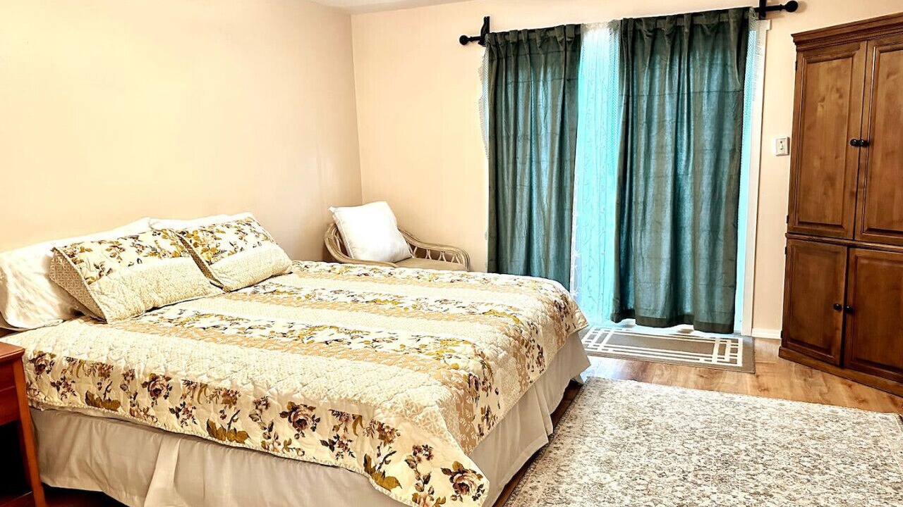 Photo of Bedroom in Kapoho