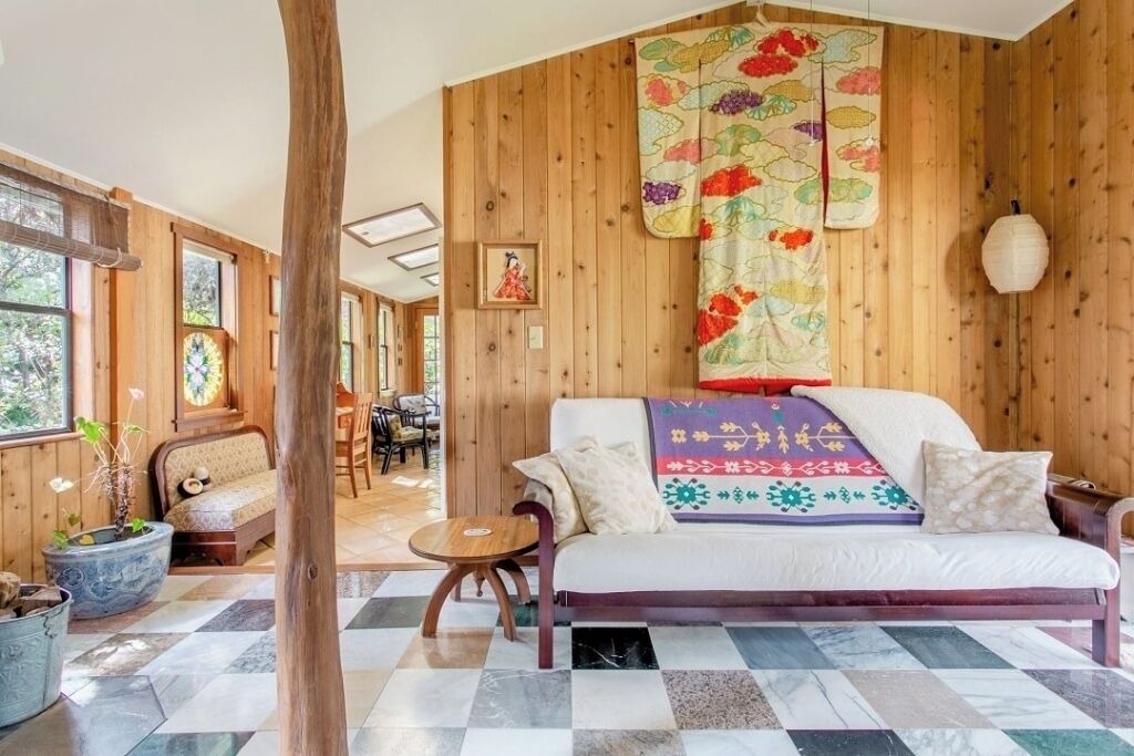 Photo of Livingroom in Volcano