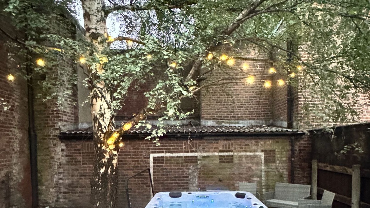 Photo of Outdoor in Salford
