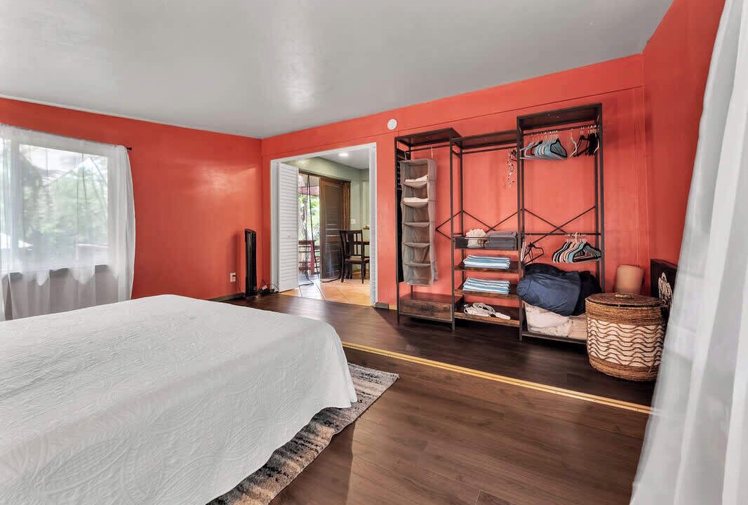 Photo of Bedroom in Kahaluu Bay