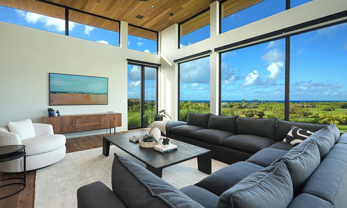 Photo of Livingroom in Poipu