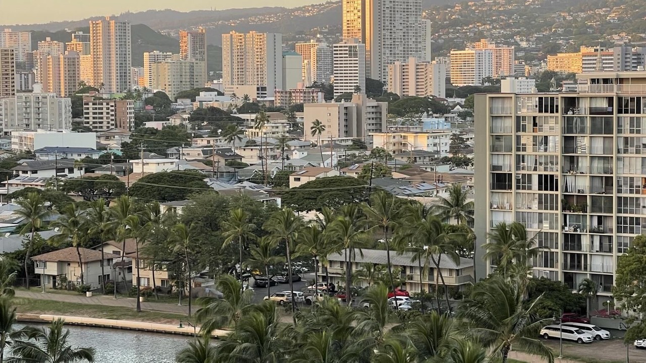 Photo of Others in McCully - Moiliili
