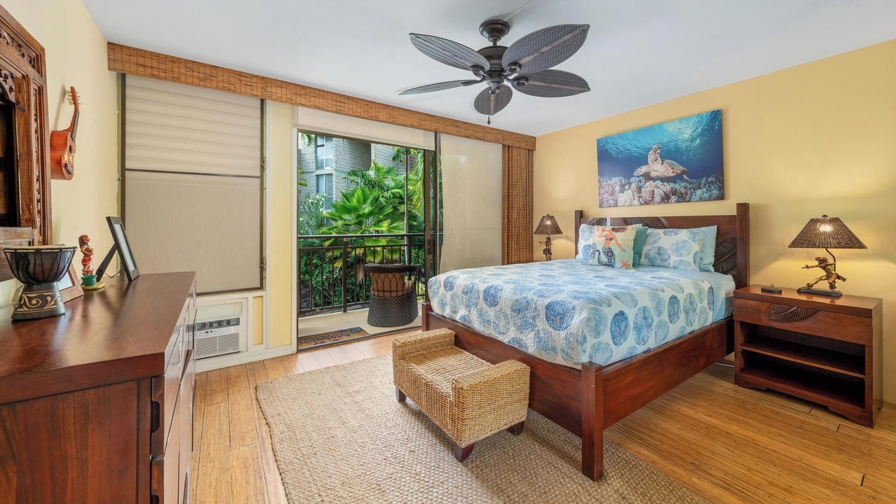 Photo of Bedroom in Kahaluu-Keauhou