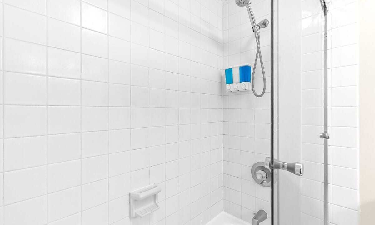 Photo of Bathroom in Ala Moana