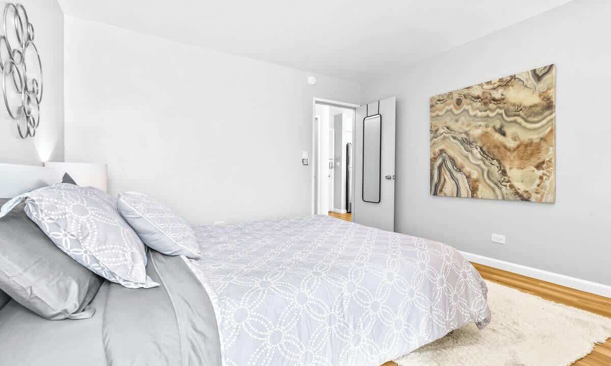 Photo of Bedroom in Ala Moana